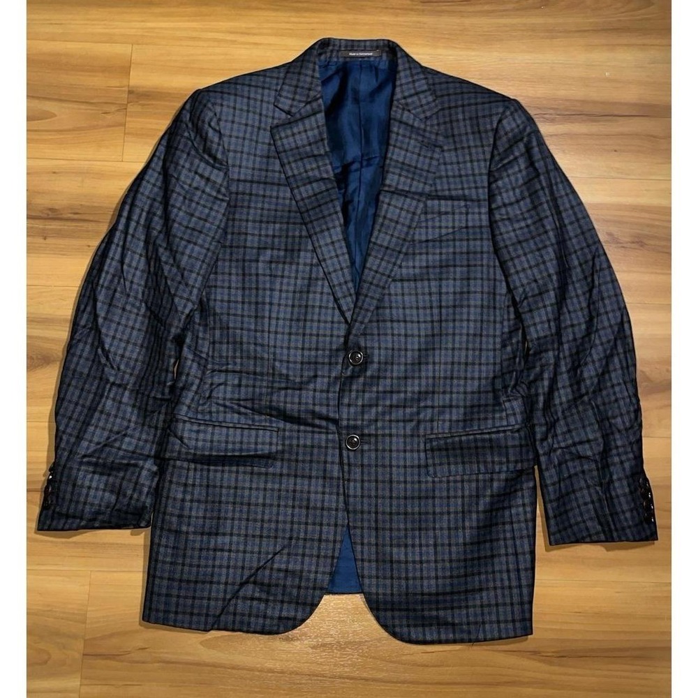 Mens Ermenegildo Zegna Mila Fit Check
Plaid Two Button Blazer Sports Coat